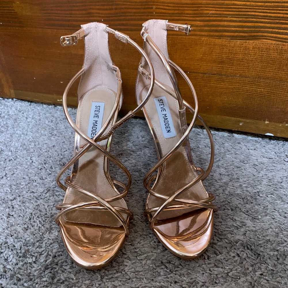 Rose gold Steve Madden heels